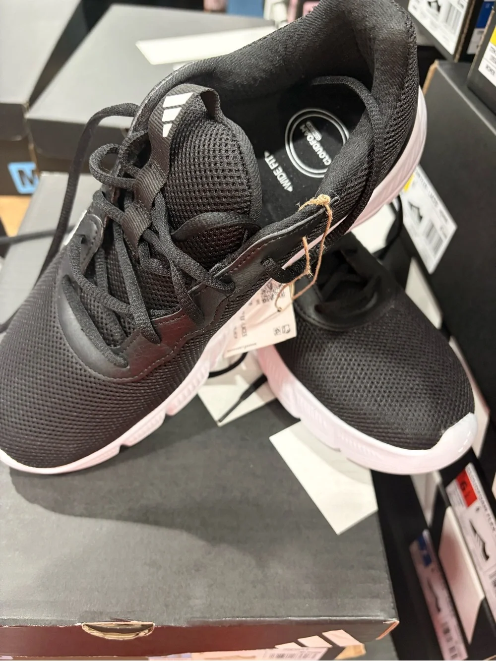 adidas men  Black Athletic Mesh Sneakers with White Stripes new with tag